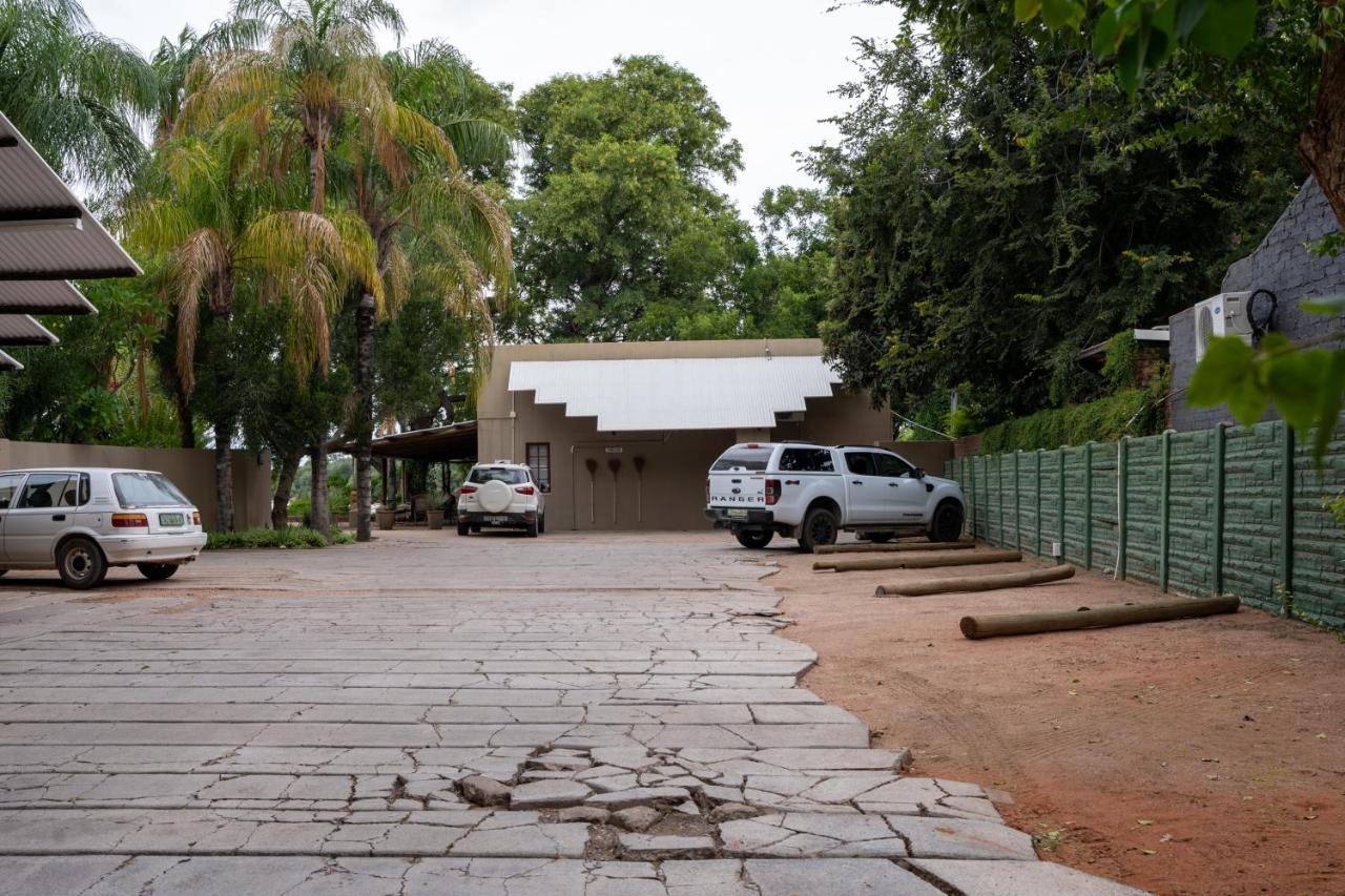 Riverbank Lodge Upington Εξωτερικό φωτογραφία